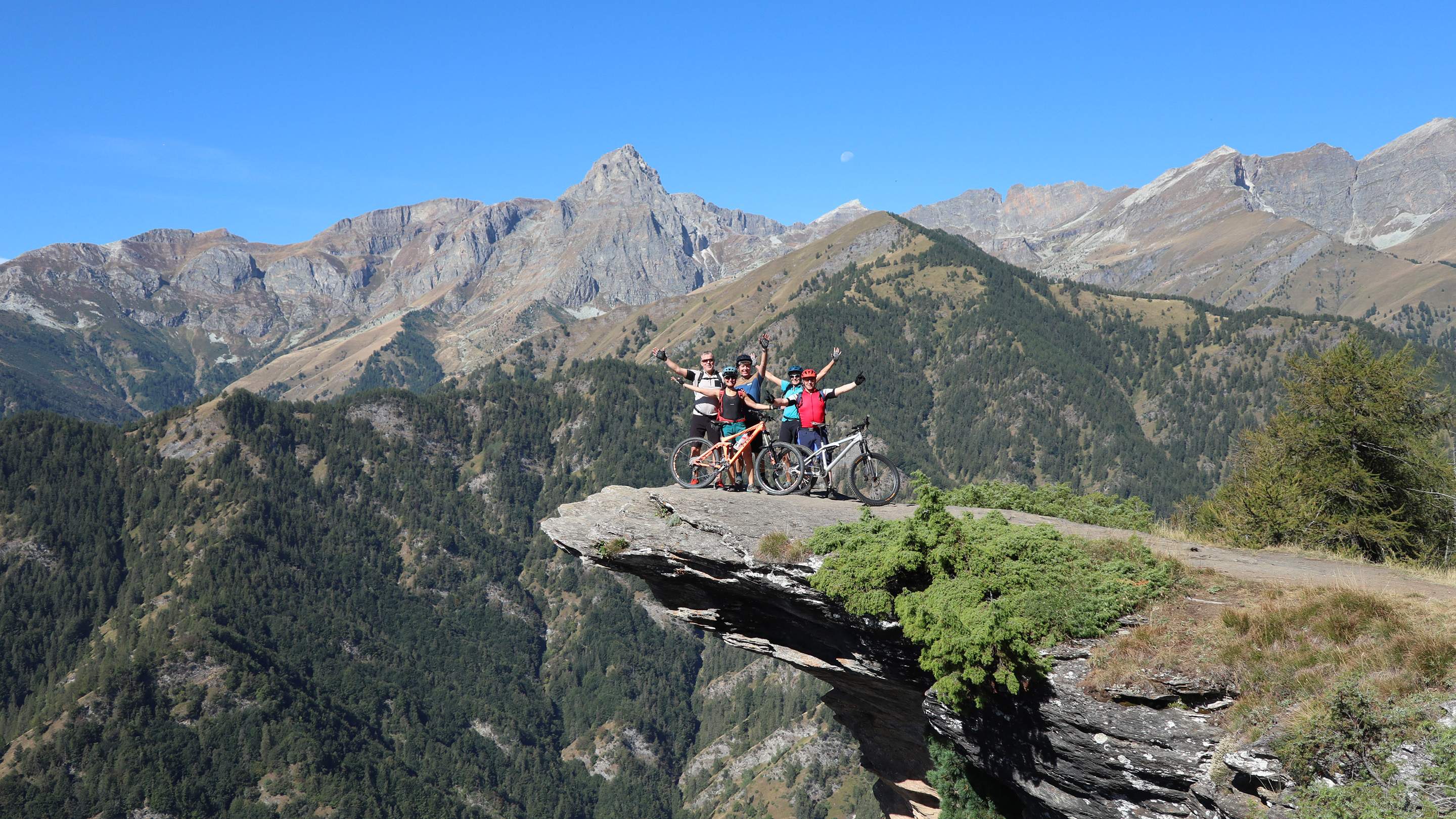 Mit den E-MTB in den Westalpen